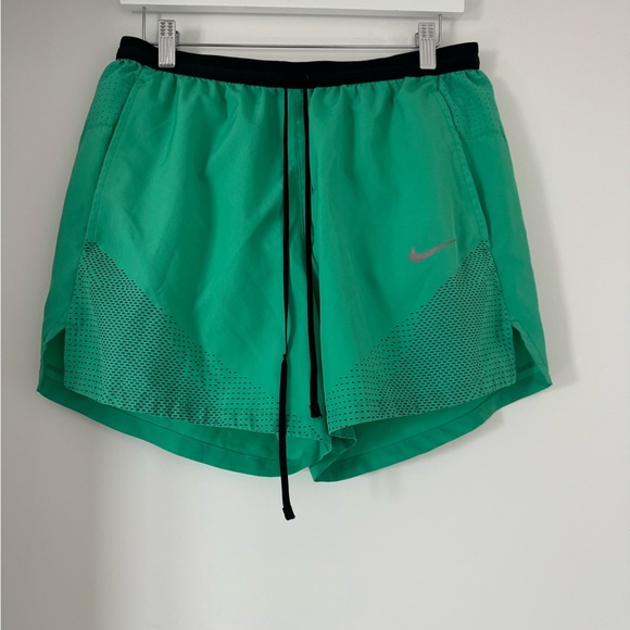 Nike Dri-FIT Run Division Flex Shorts - Picture 9 of 12